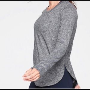 Grey Athleta long sleeve with thumb holes
